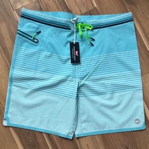 New Vineyard Vines Performance Board Shorts